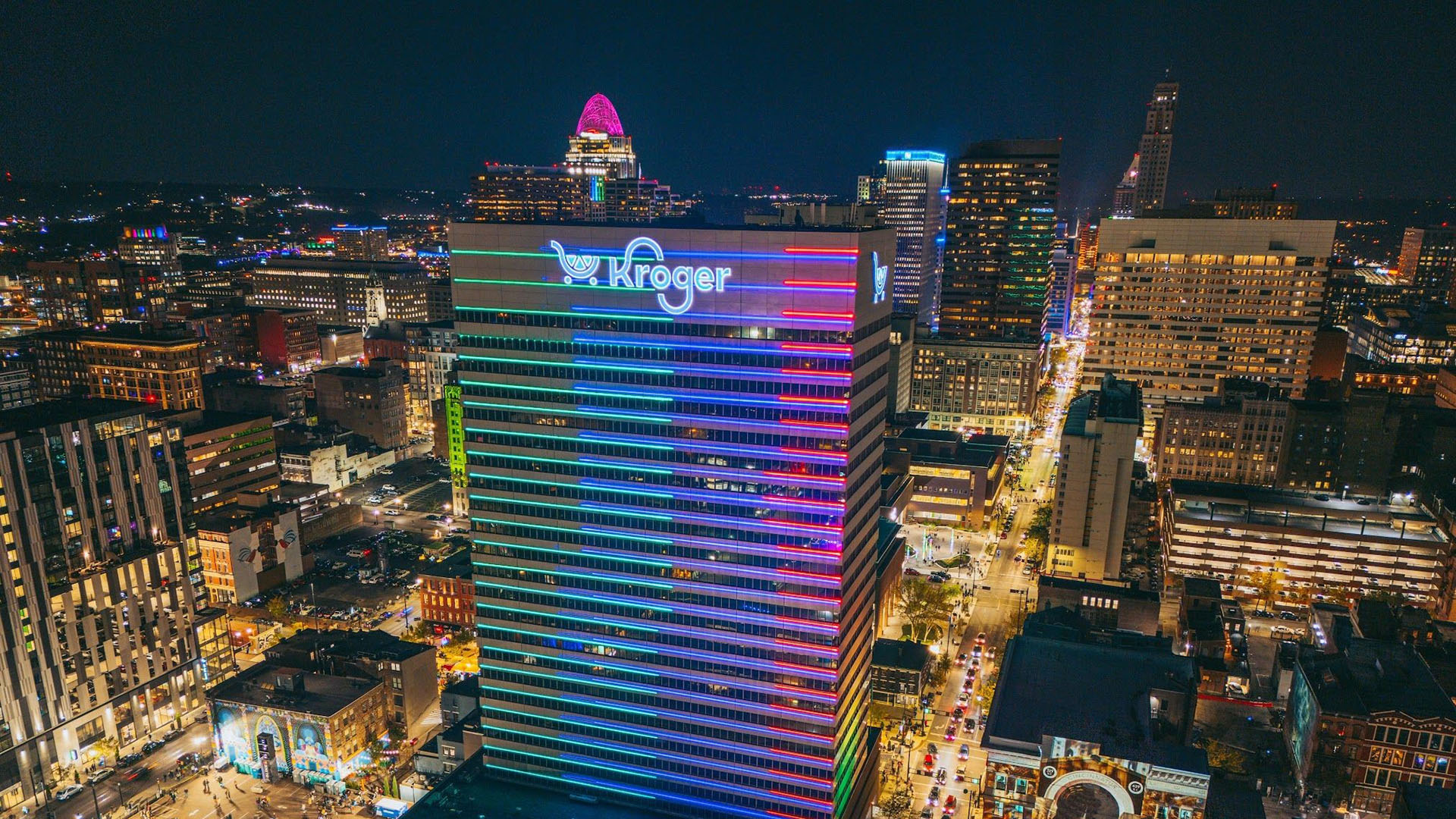Exterior signage for Kroger's corporate office by Identiti.